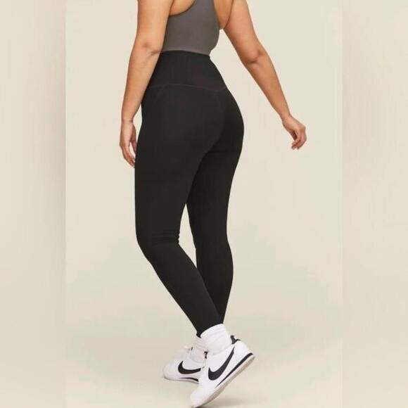 Girlfriend Collective - Compressive High-Rise Legging - Picture 2 of 8